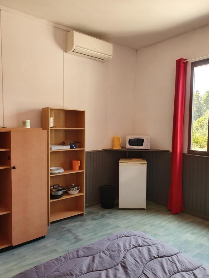 Camping Des 2 Rives- Chambres Etang-sur-Arroux Luaran gambar