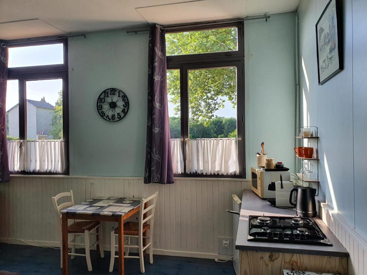 Camping Des 2 Rives- Chambres Etang-sur-Arroux Luaran gambar